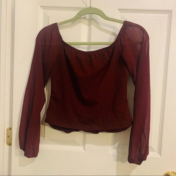 Windsor Cropped Burgundy Top - Picture 2 of 3